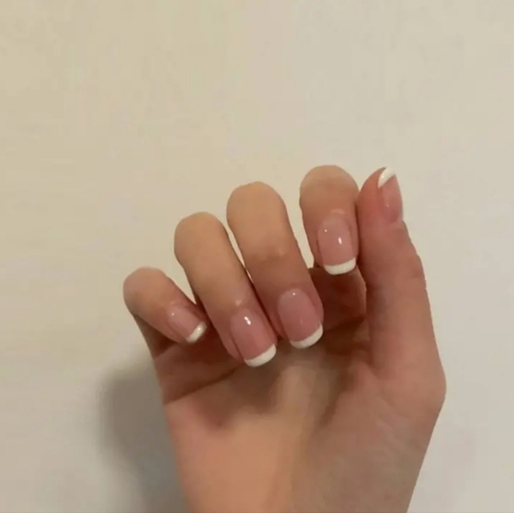 Fake nails - Picture 3 of 9